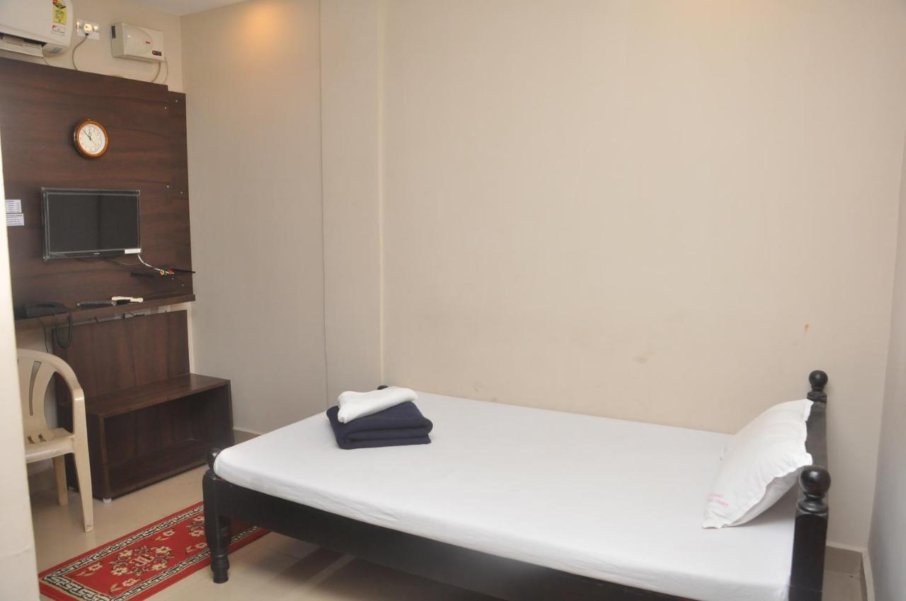 Hotel Temple City Papanasam ภายนอก รูปภาพ
