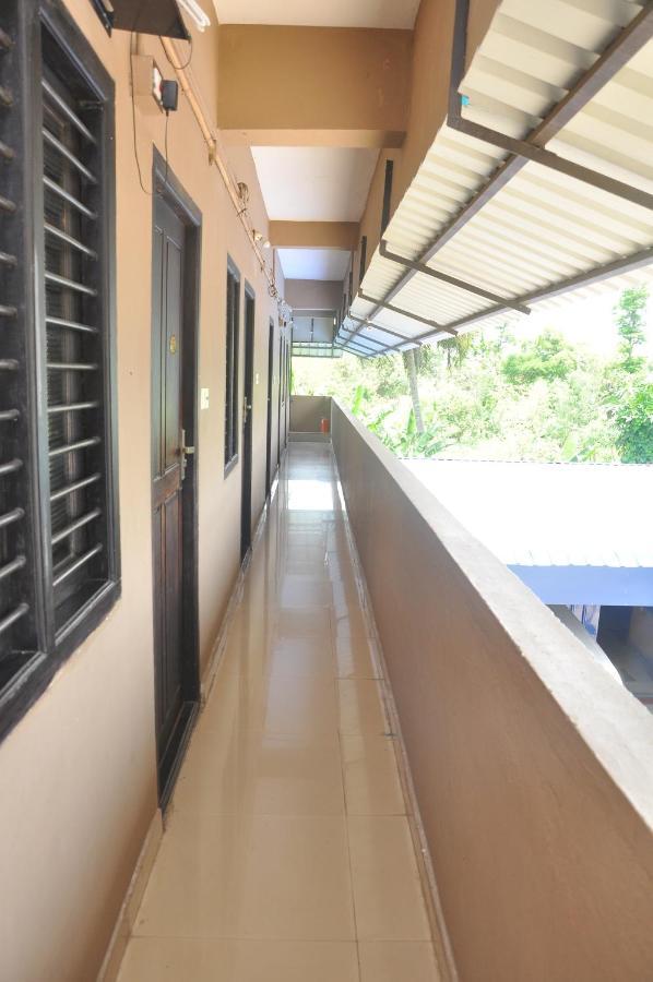 Hotel Temple City Papanasam ภายนอก รูปภาพ